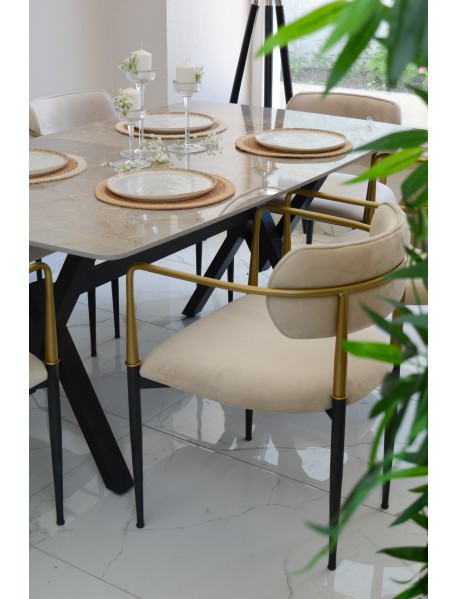 Porselen Yemek Masası